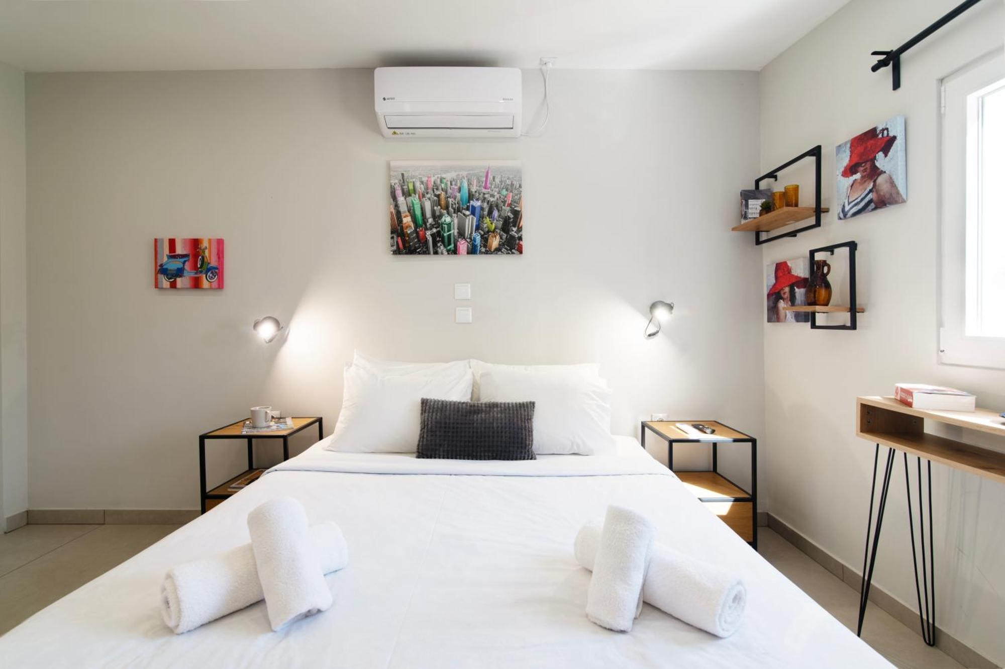 Chic Rooftop Studio W/ Terrace - Near Acropolis Athens Luaran gambar